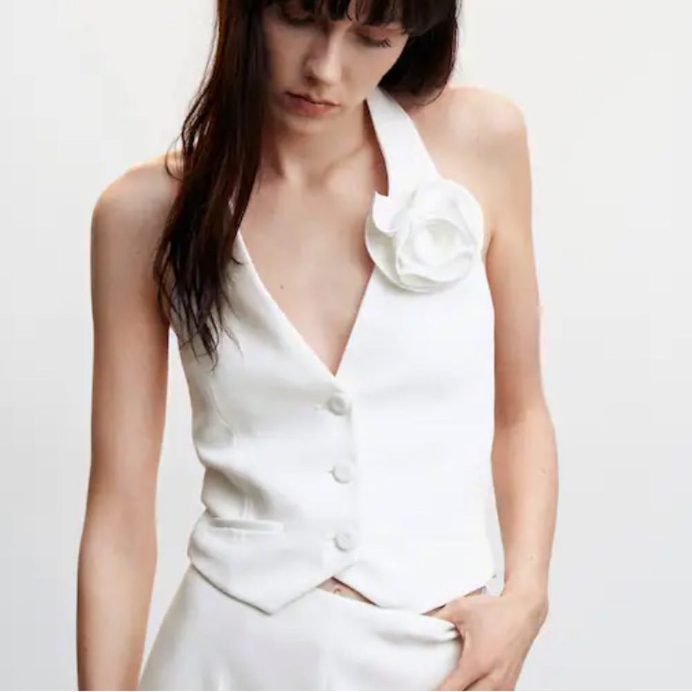 Mango Vest with floral appliqué